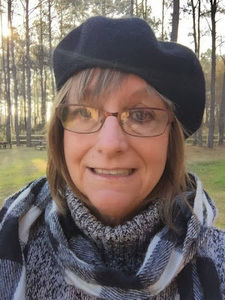 Meet your Posher, Renee